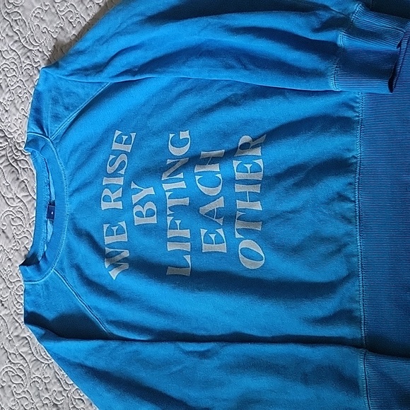 Old Navy "We rise by lifting each other" Sweatshirt EUC size M - Picture 1 of 8